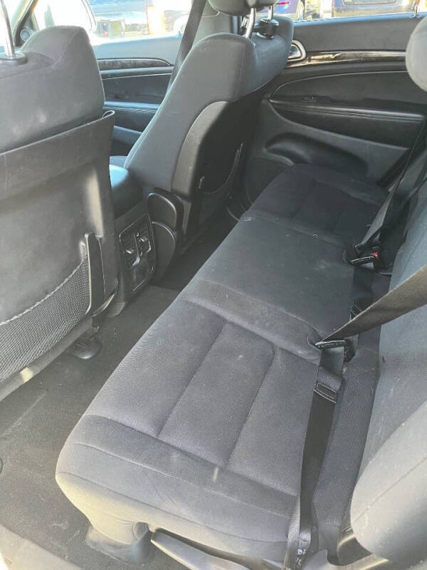 2012 Jeep Grand Cherokee Laredo