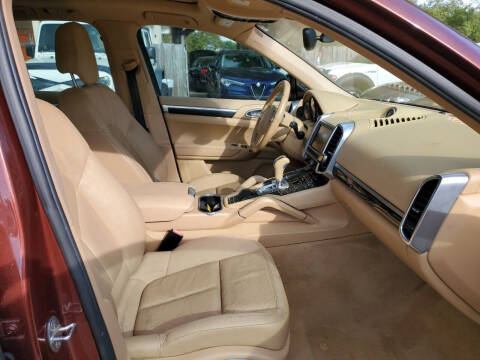 2013 Porsche Cayenne Tiptronic