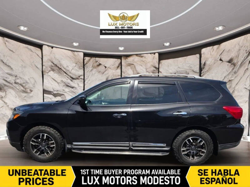 2017 Nissan Pathfinder Platinum