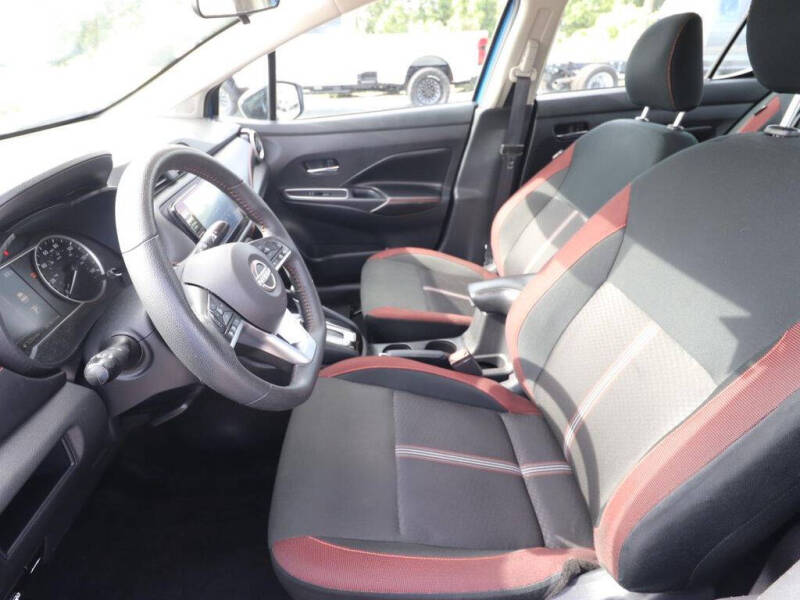 2024 Nissan Versa SR