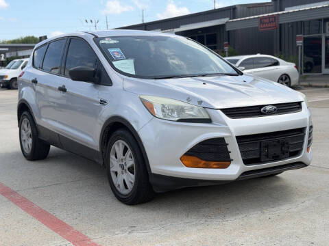 2016 Ford Escape S