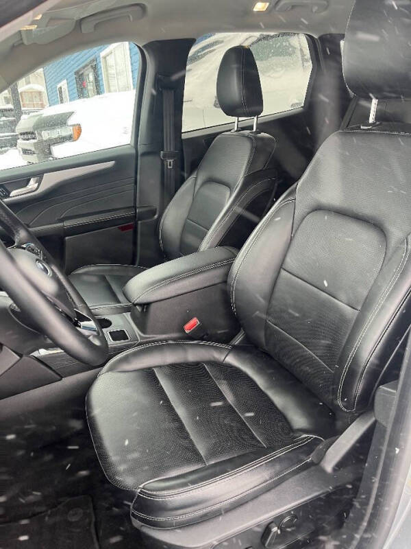 2024 Ford Escape Platinum