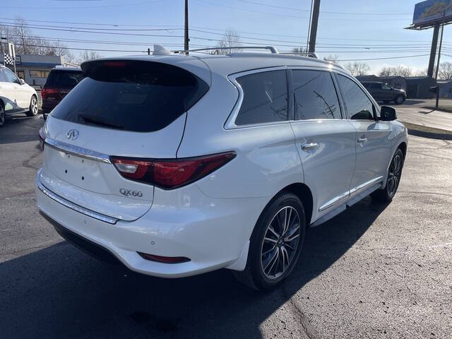 2018 INFINITI QX60 Base photo 4