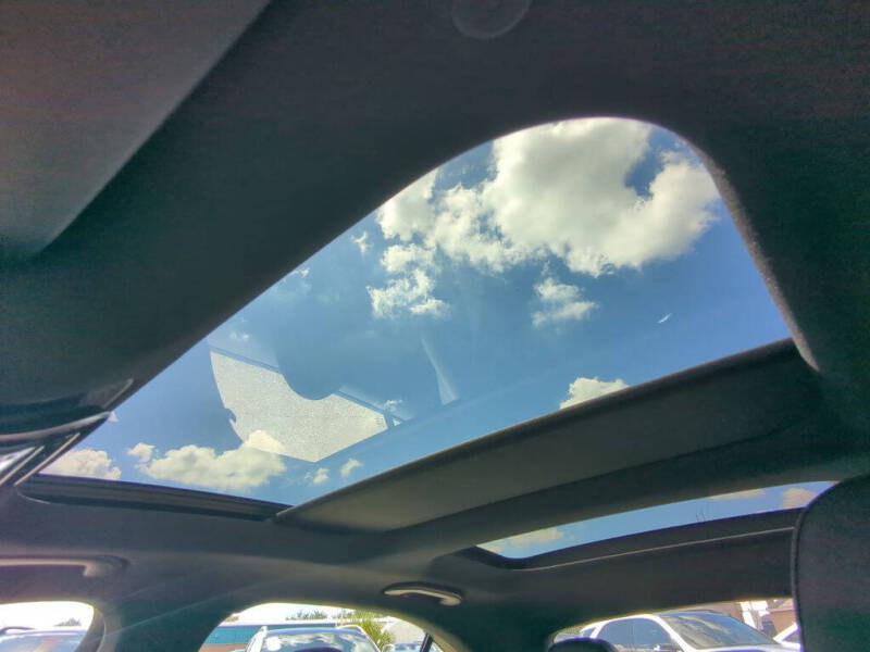 2025 Mercedes-Benz C-Class AMG C 63 S E Performance