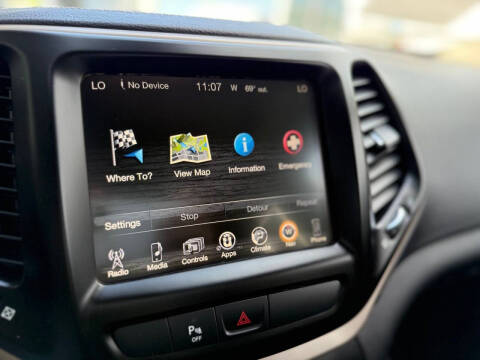 2017 Jeep Cherokee 75th Anniversary