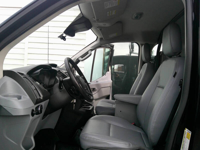 2017 Ford Transit 150