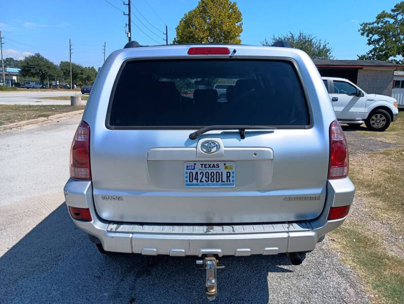 2004 Toyota 4Runner SR5