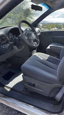 2004 Dodge Grand Caravan SE