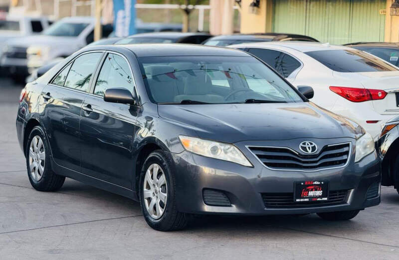 2011 Toyota Camry LE