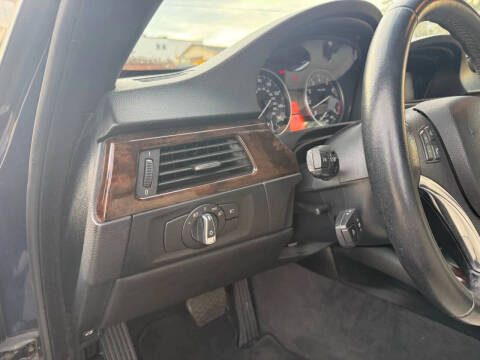 2012 BMW 3 Series 328i