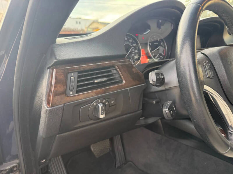 2012 BMW 3 Series 328i