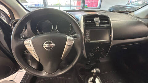 2019 Nissan Versa