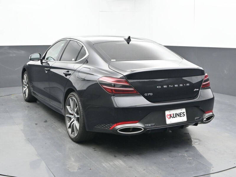 2025 Genesis G70