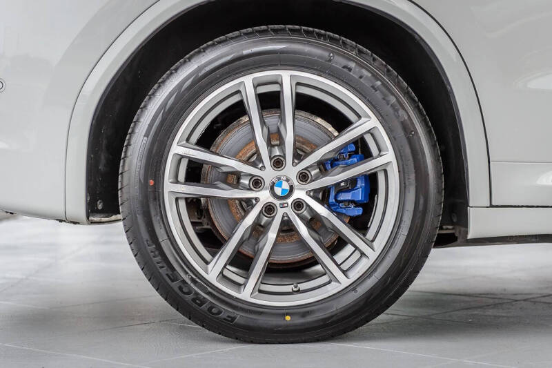 2018 BMW X3 M40i