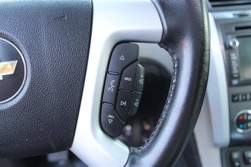 2011 Chevrolet Traverse LTZ