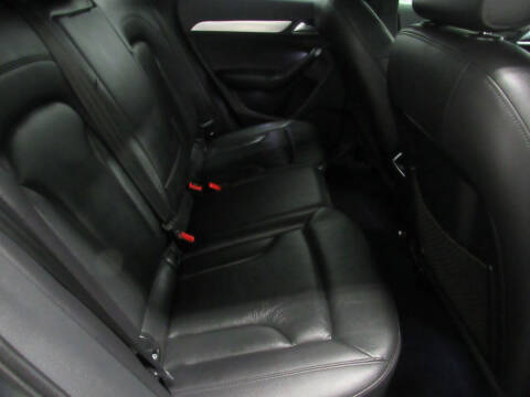 2015 Audi Q3 2.0T quattro Premium Plus