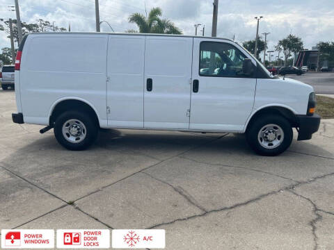 2024 Chevrolet Express 2500