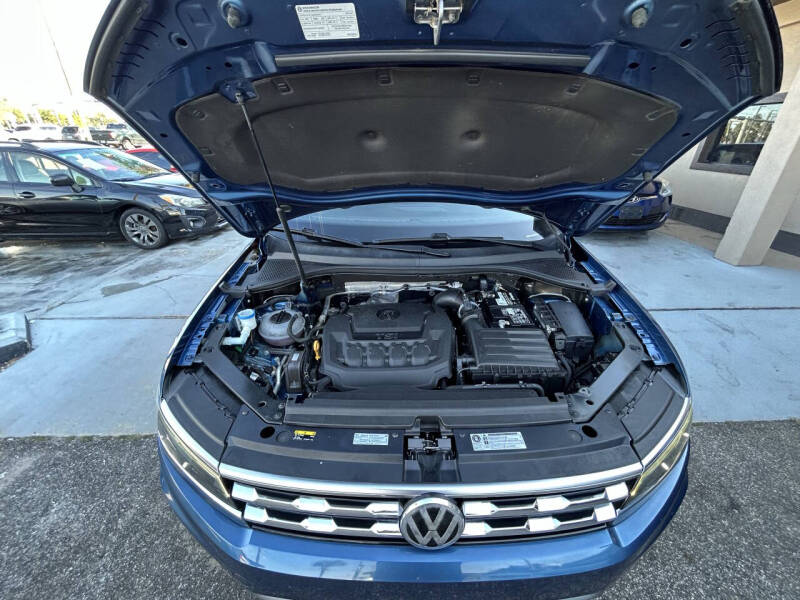 2018 Volkswagen Tiguan 2.0T SEL Premium