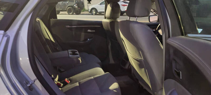 2015 Chevrolet Impala LS