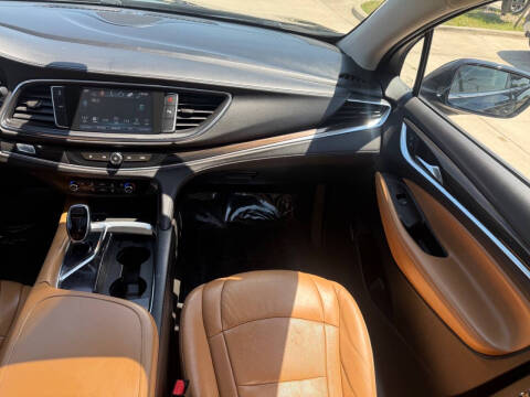 2018 Buick Enclave Essence