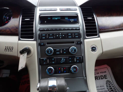 2011 Ford Taurus Limited