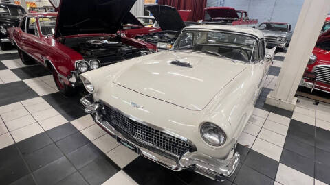 1957 Ford Thunderbird