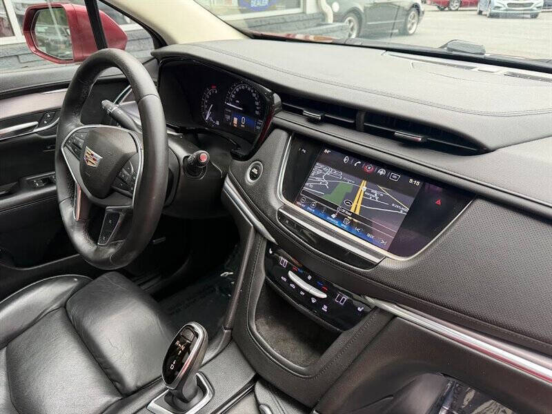 2017 Cadillac XT5 Luxury