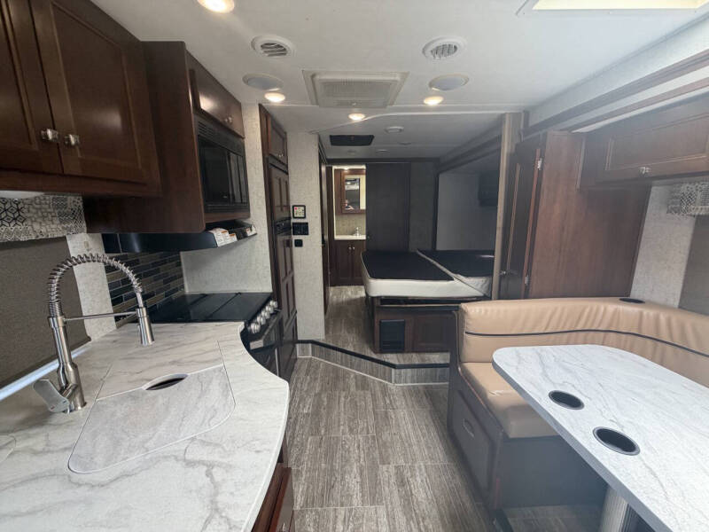 2019 Forest River Sunseeker