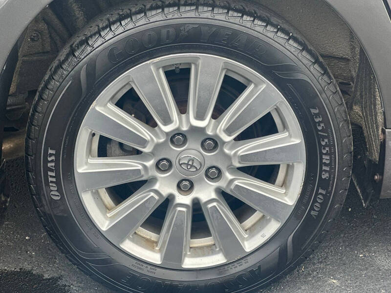 2017 Toyota Sienna LE 7-Passenger