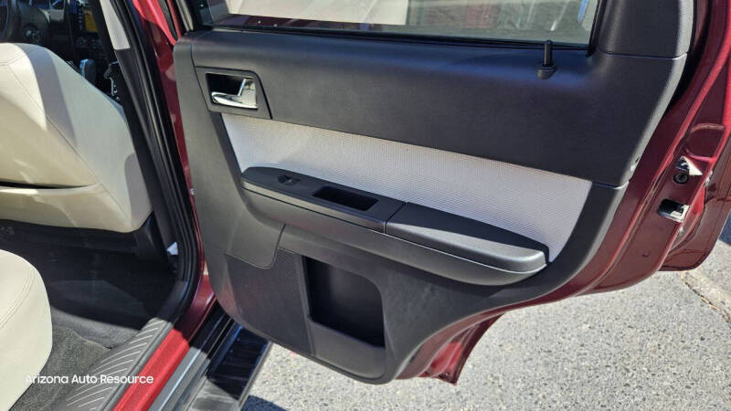 2010 Mercury Mariner Premier V6