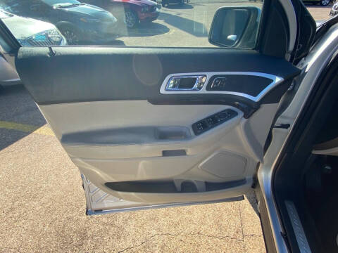 2011 Ford Explorer Limited