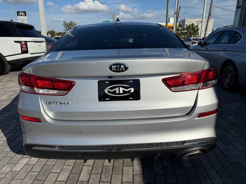 2019 Kia Optima LX