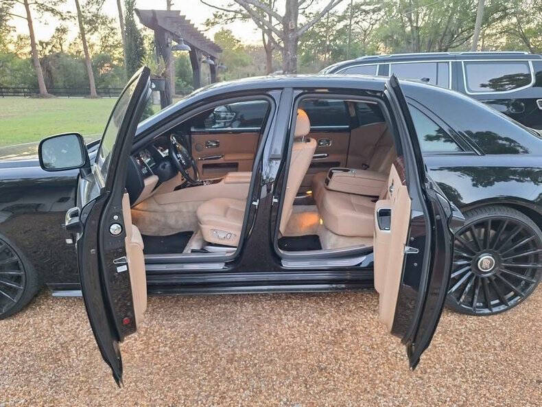 2010 Rolls-Royce Ghost