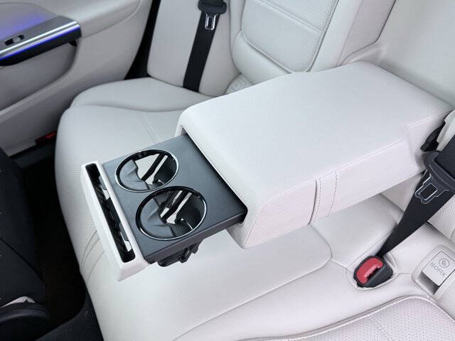 2022 Mercedes-Benz C-Class C 300