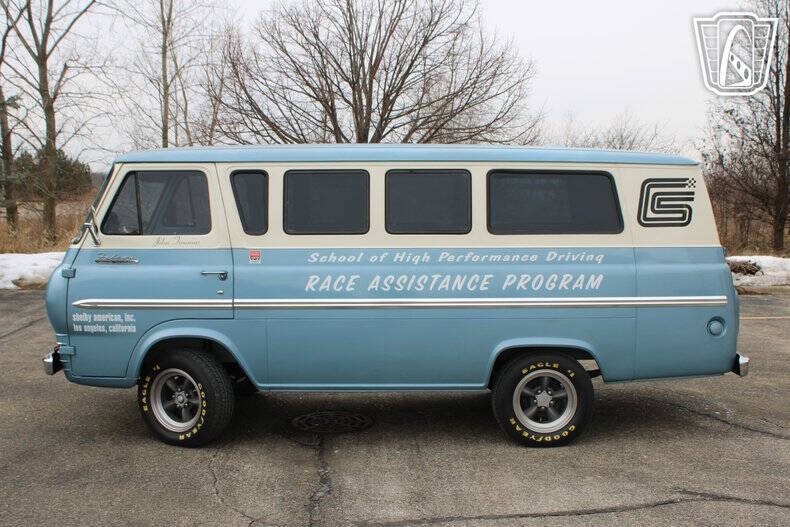 1967 Ford E-150
