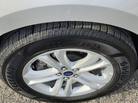 2019 Ford Edge SEL