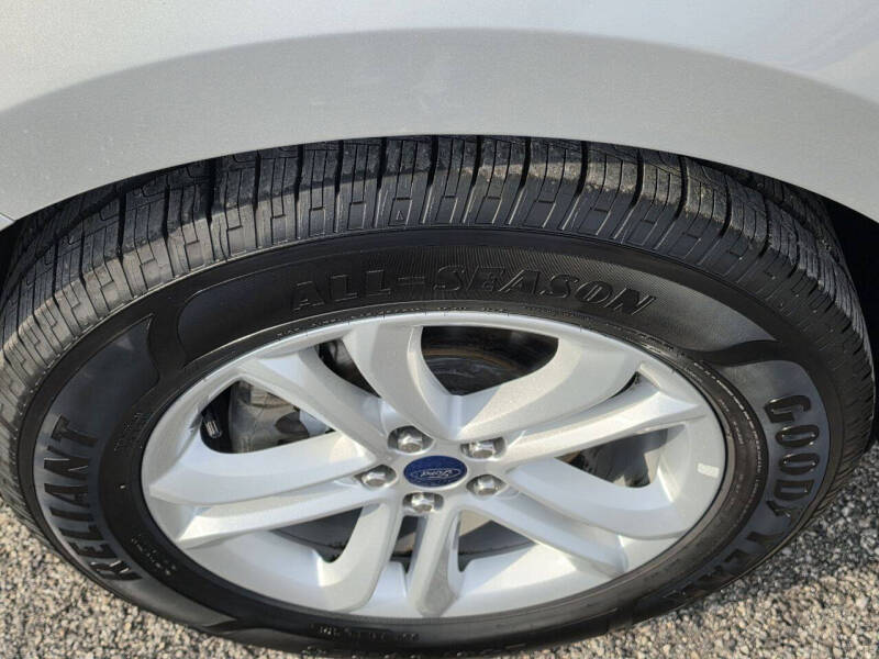 2019 Ford Edge SEL