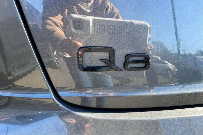 2020 Audi Q8 quattro Premium Plus 55 TFSI