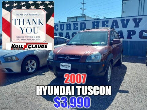 2007 Hyundai Tucson for sale at Kull N Claude Auto Sales in Saint Cloud MN
