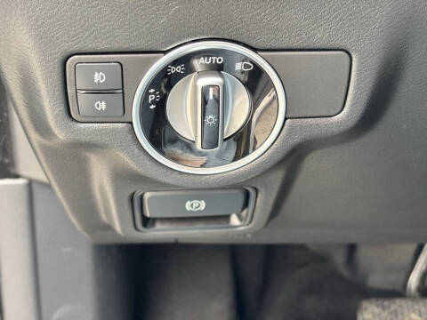 2018 Infiniti QX30 Premium