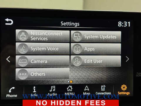 2022 Nissan Pathfinder SL