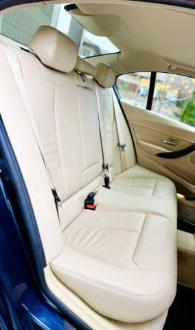 2013 BMW 3 Series 328i