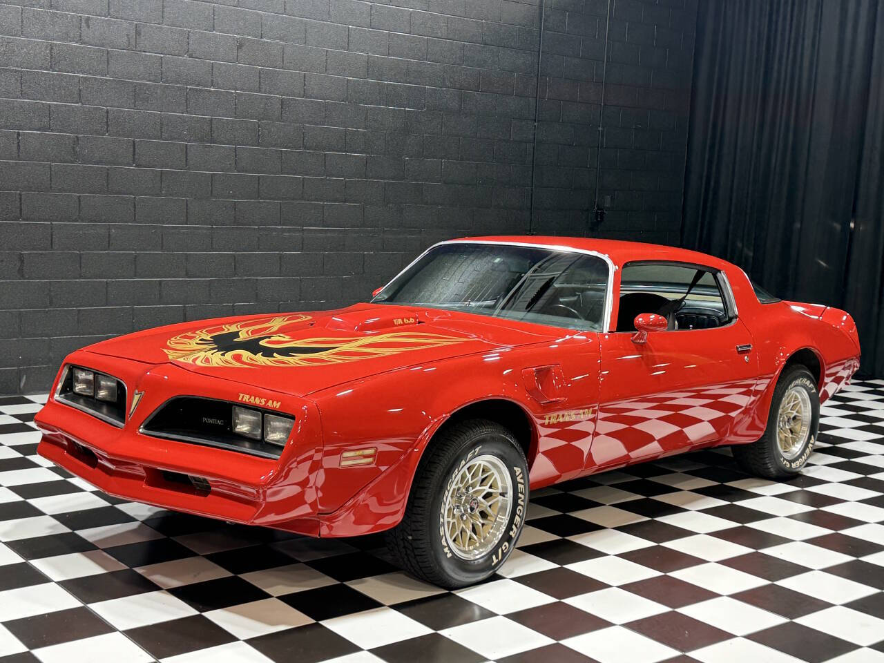 1977 Pontiac Firebird Trans Am 12