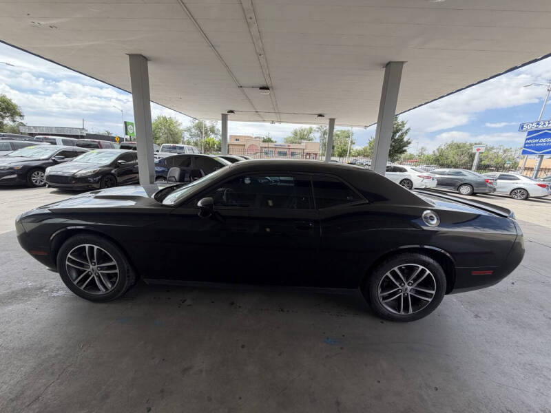 2019 Dodge Challenger SXT