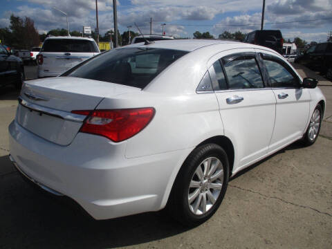 2014 Chrysler 200 Limited