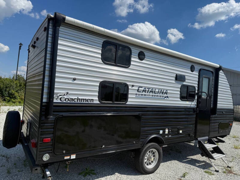 2022 Coachmen RV Catalina
