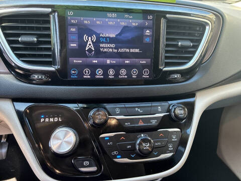 2018 Chrysler Pacifica Touring L Plus