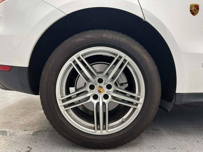 2015 Porsche Macan S