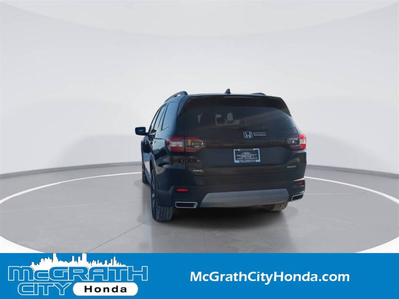 2025 Honda Pilot Touring