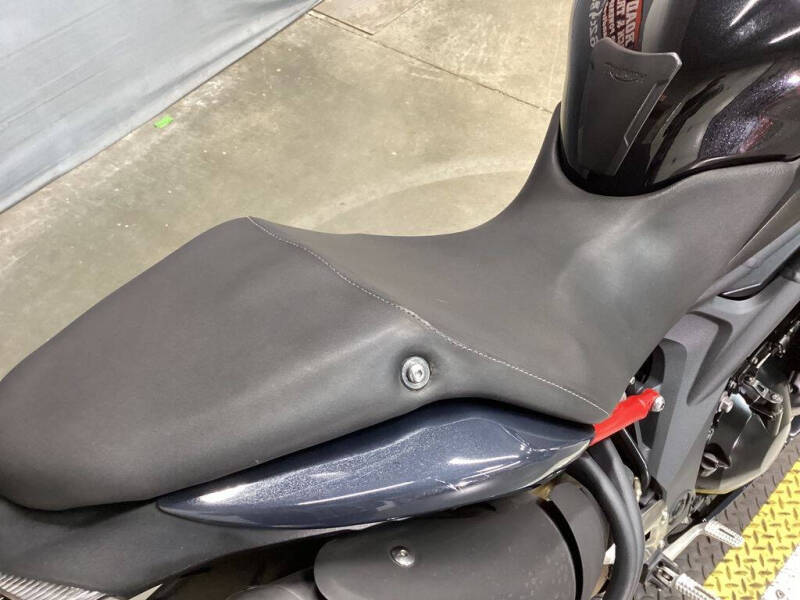 2015 Triumph Speed Triple R ABS